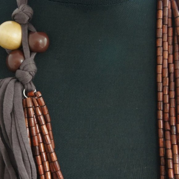 NWT Layered Wooden Beaded Long Length Necklace - Picture 2 of 3